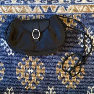 BLACK CROSSBODY BAG